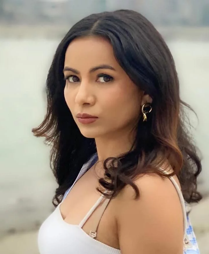 Sara Adhikari profile photo