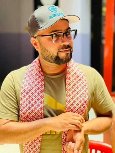 Bijay Baral photo