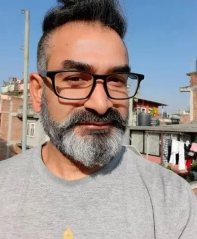 Lokendra Lekhak