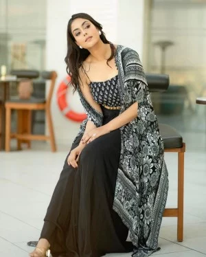 Supuspa Bhatta photo